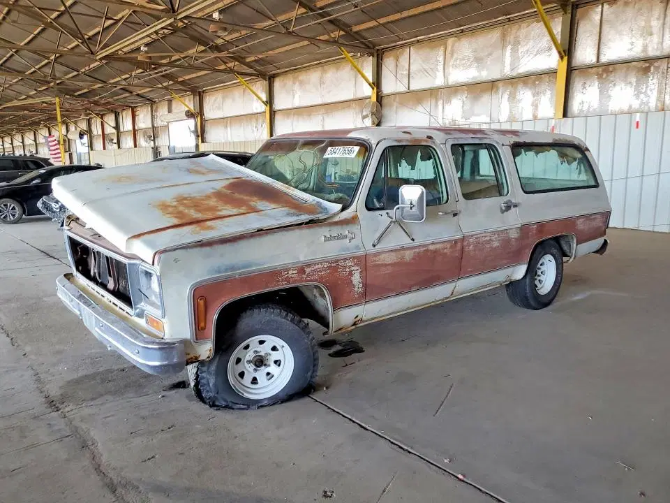 CCZ163F128295 — 1973 Chevrolet Suburban, Mechanical damage (Mechanical), before-repair photos