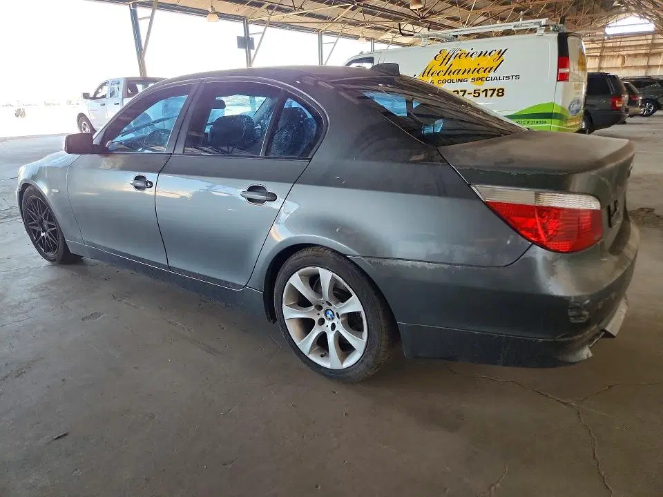 2007 BMW 525 VIN WBANE53537CY04441 фото 2