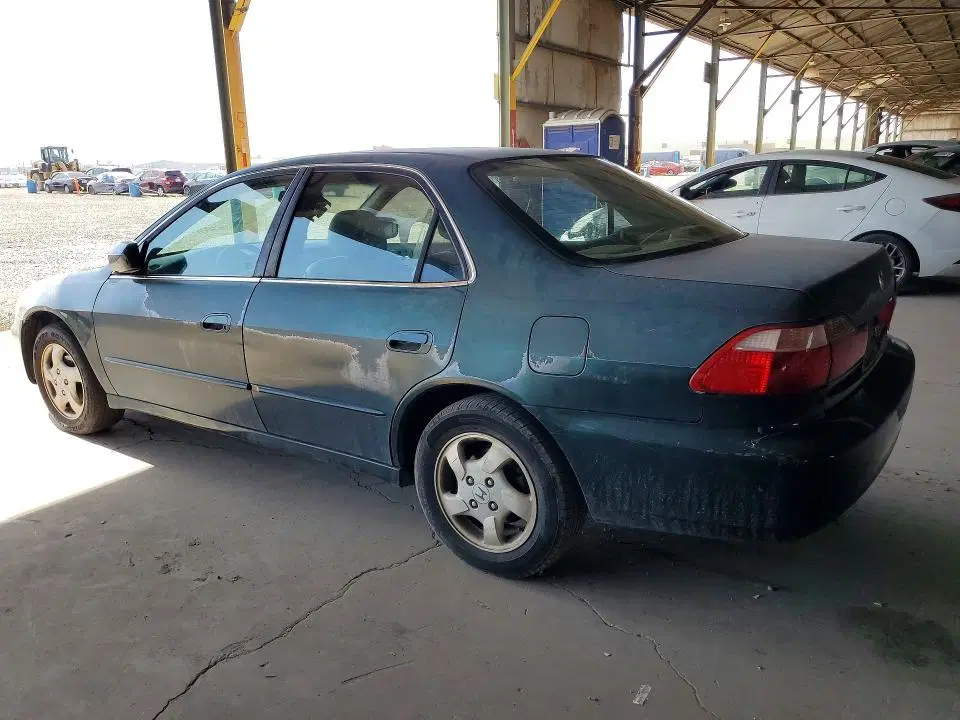 1999 HONDA ACCORD VIN 1HGCG5657XA044981 фото 3