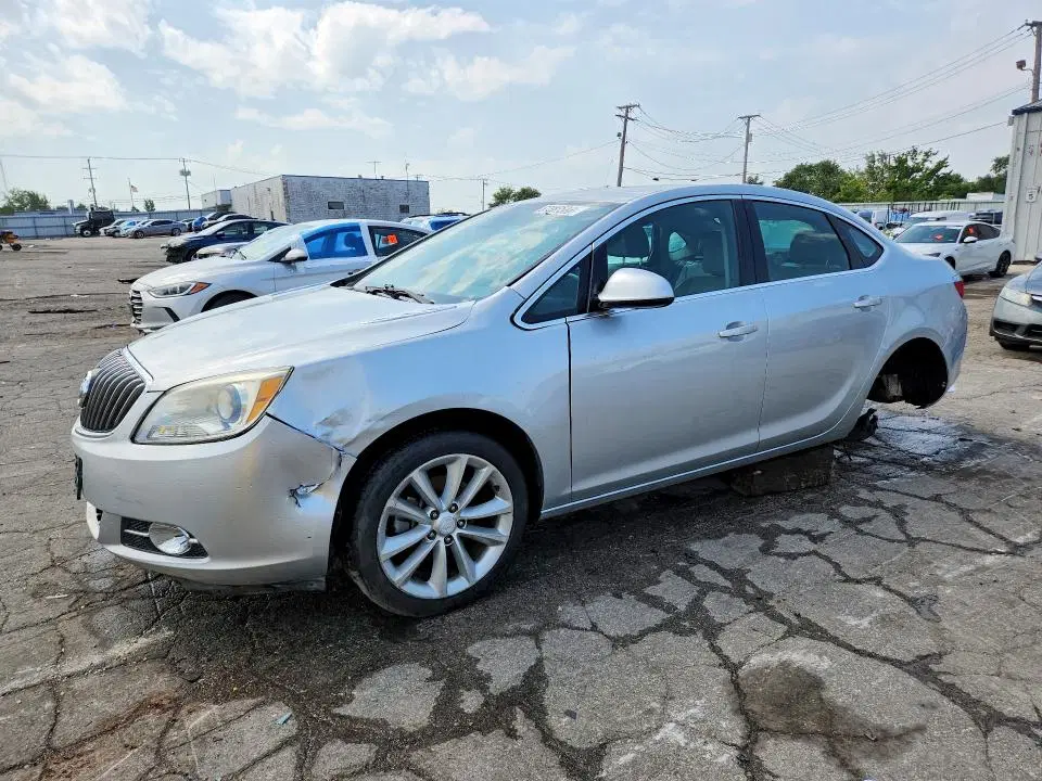 1G4PR5SK6F4174037 — 2015 Buick Verano, Rear end (Rear End), before-repair photos