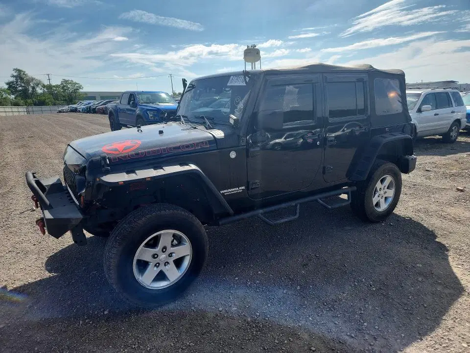 1J4HA6H18BL516201 — 2011 Jeep Wrangler Unlimited, Задняя часть (Rear End), фото до ремонта