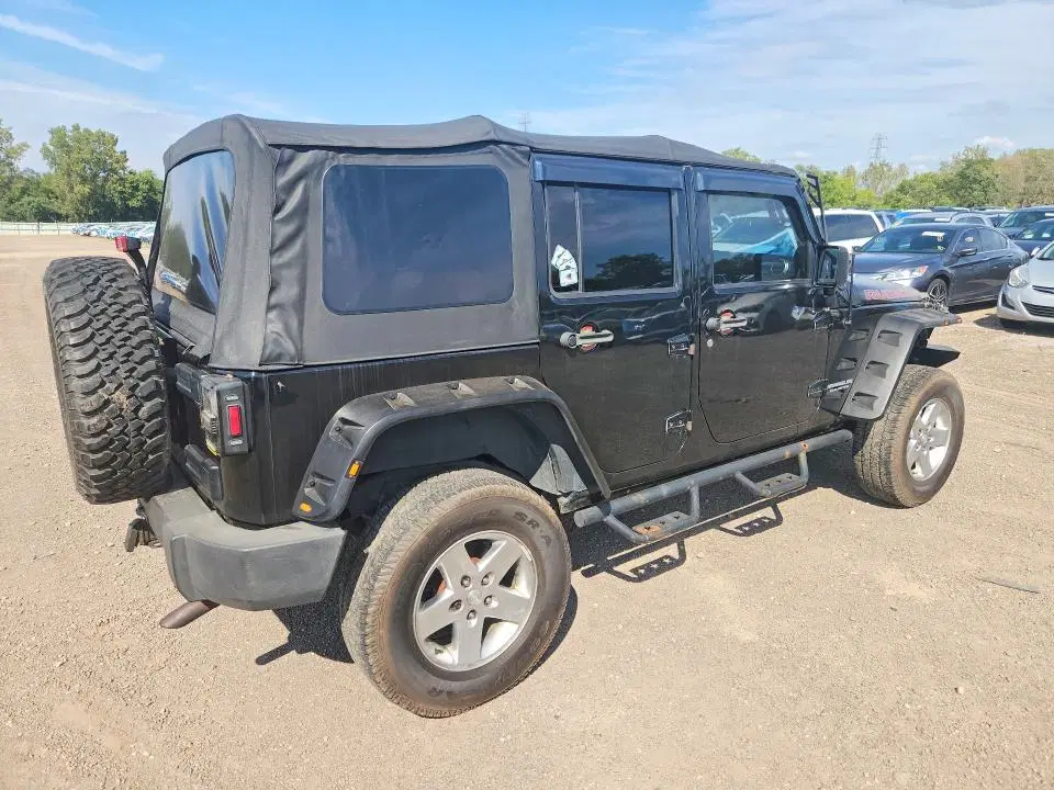 2011 JEEP WRANGLER UNLIMITED VIN 1J4HA6H18BL516201 фото 3