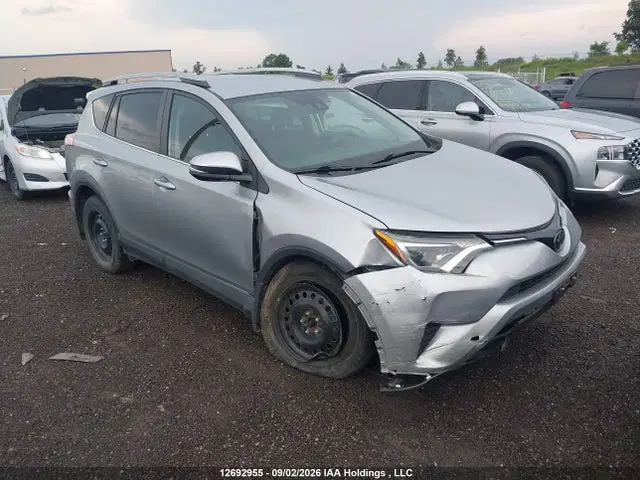 2T3ZFREV9HW399903 — 2017 Toyota RAV4 LE, Передняя часть (Front), фото до ремонта