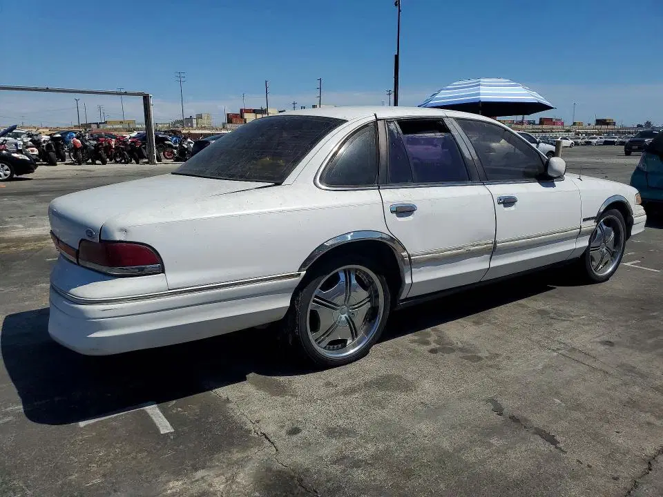 1993 FORD CROWN VICTORIA VIN 2FALP74WXPX134533 фото 3