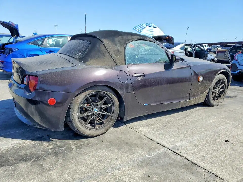 2003 BMW Z4 VIN 4USBT334X3LS40380 фото 3