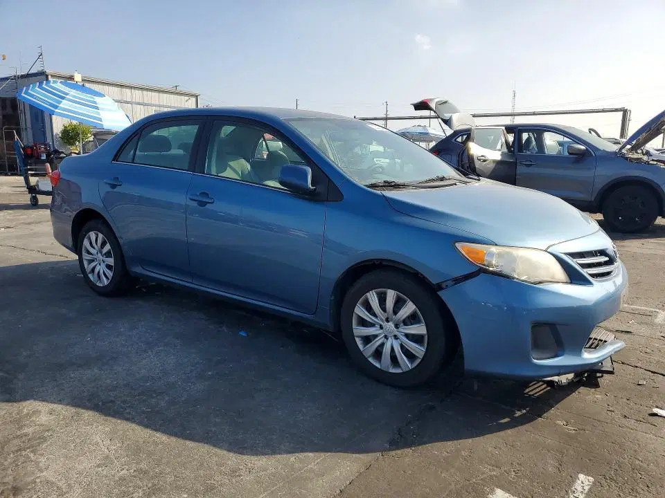 2013 TOYOTA COROLLA VIN 5YFBU4EE2DP194731 фото 4