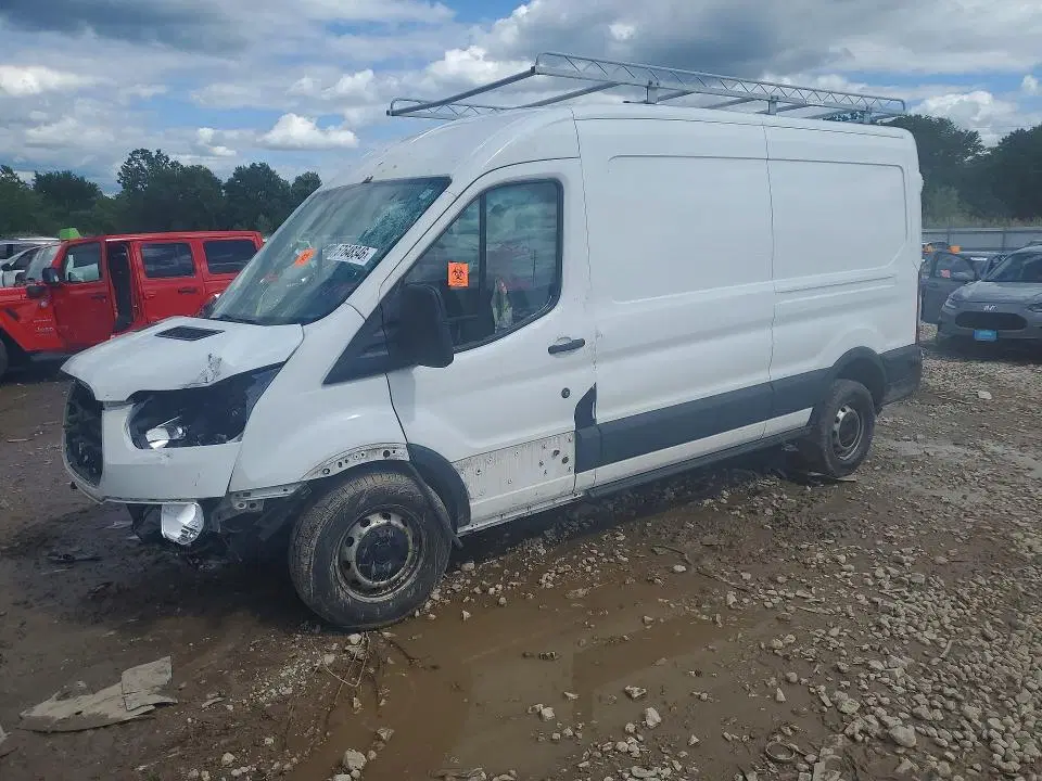 1FTYR2CM8HKA86290 — 2017 Ford Transit, Передняя часть (Front End), фото до ремонта