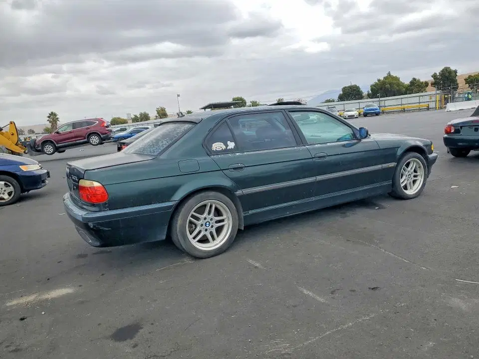 2001 BMW 740 VIN WBAGH83441DP22440 фото 3
