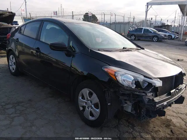 KNAFK4A63G5595001 — 2016 Kia Forte LX, Передняя часть (Front End), фото до ремонта