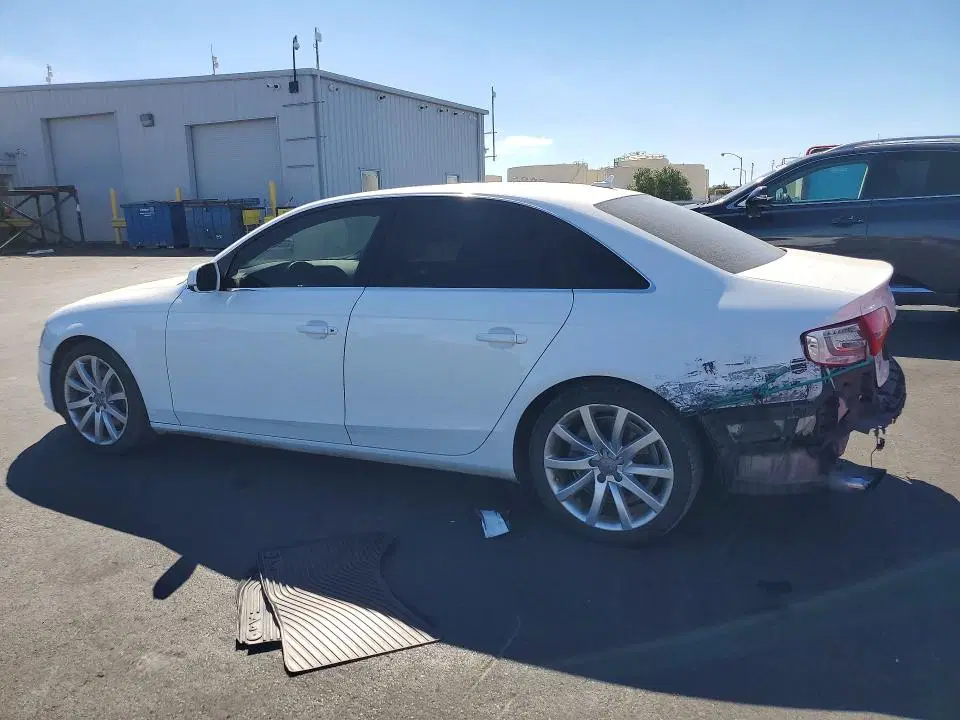 WAUFFAFL5DN029645 — 2013 Audi A4, Задняя часть (Rear End), фото до ремонта