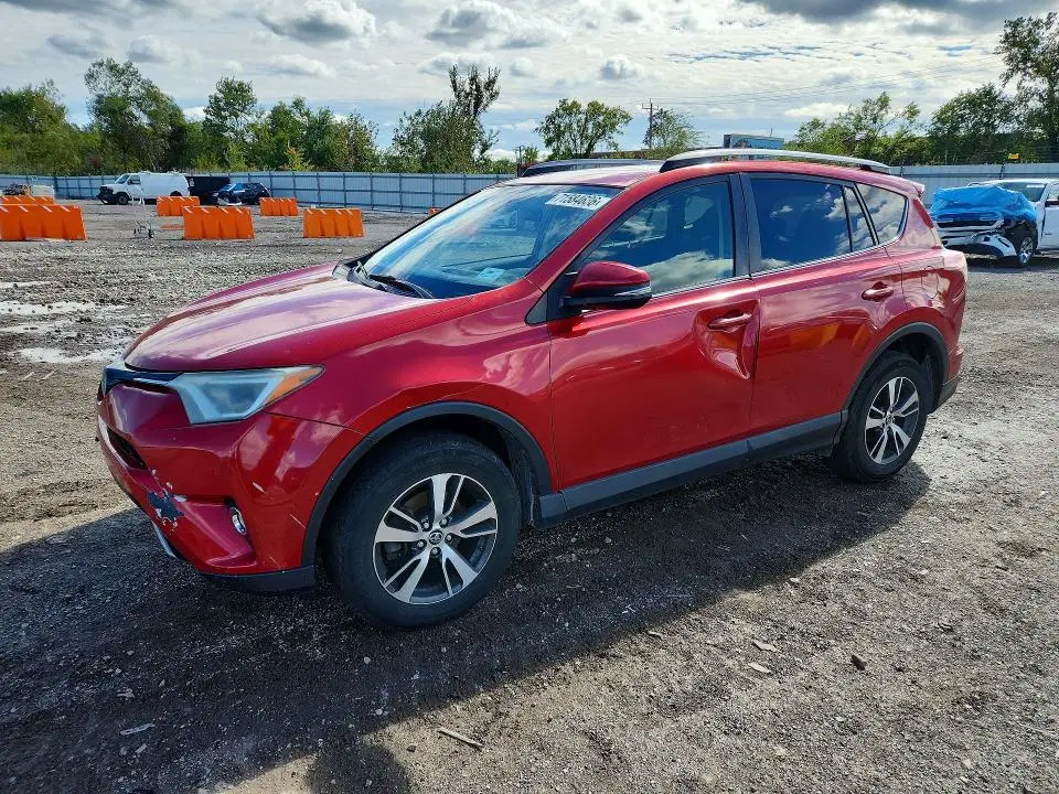 JTMRFREV4HJ123580 — 2017 Toyota RAV4, Боковая часть (Side), фото до ремонта