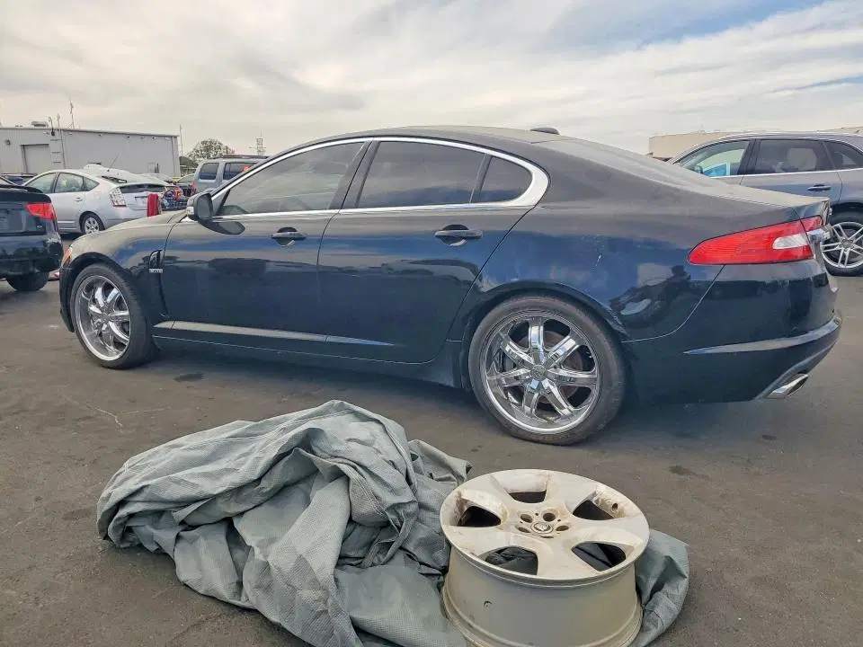 2009 JAGUAR XF VIN SAJWA07C891R22256 фото 2