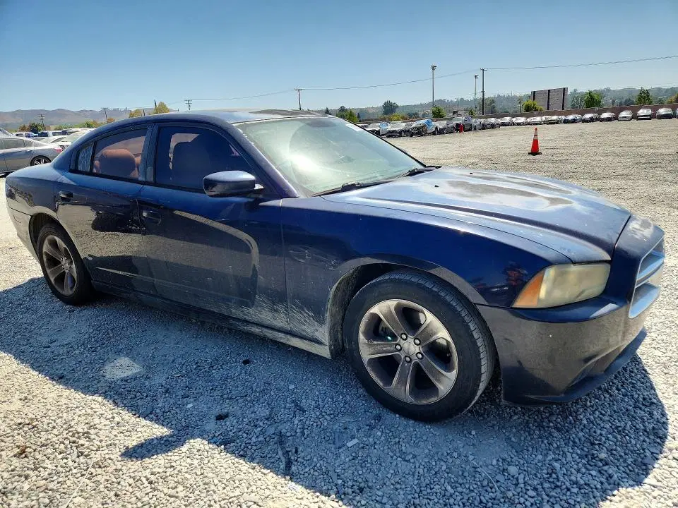 2011 DODGE CHARGER VIN 2B3CL3CG2BH514253 фото 4