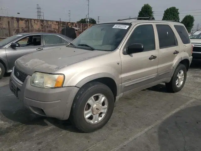 1FMYU03181KE78292 — 2001 Ford Escape, Передняя часть (Front End), фото до ремонта