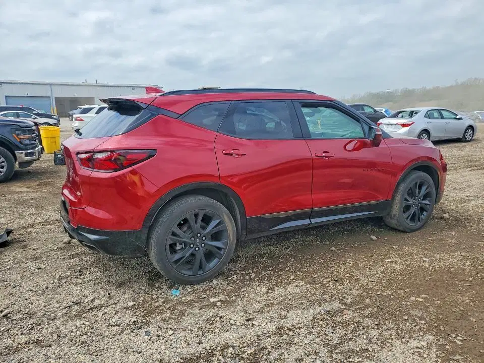 2021 CHEVROLET BLAZER VIN 3GNKBKRS4MS506228 фото 3