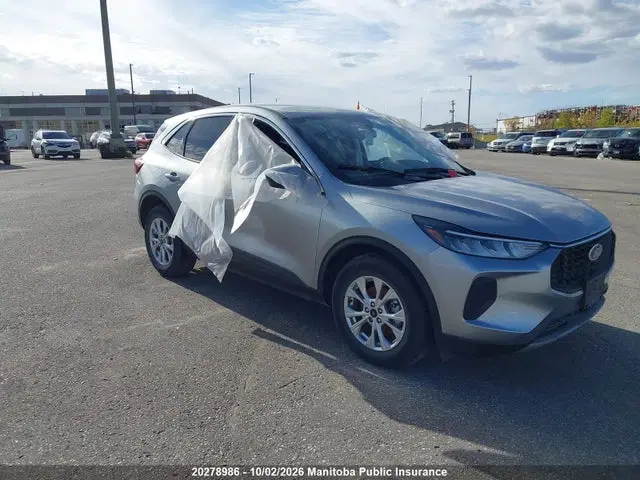 1FMCU9GNXPUA20830 — 2023 Ford Escape Active, Подтопление (Water), фото до ремонта