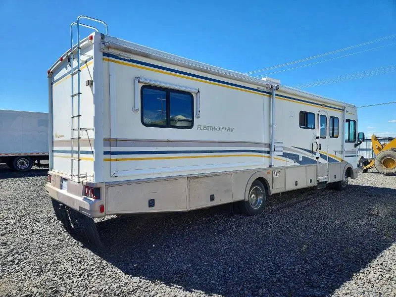 2002 FTWD MOTORHOME VIN 1FCNF53S720A01471 фото 4