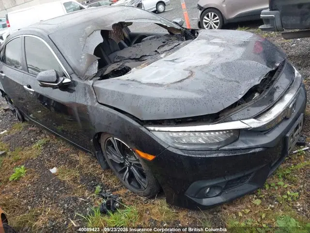 2HGFC1F92JH106932 — 2018 Honda Civic Touring, Повреждения со всех сторон (All Over), фото до ремонта