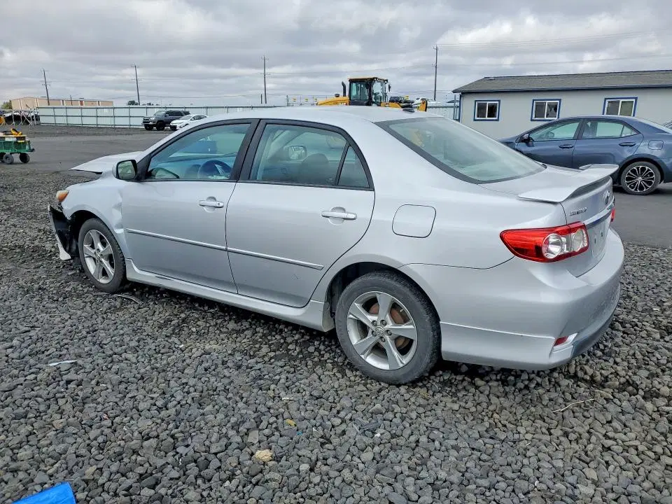 2011 TOYOTA COROLLA VIN 2T1BU4EE7BC683624 фото 3