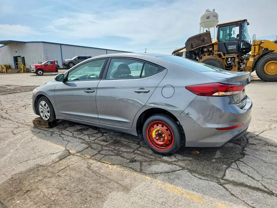 2018 HYUNDAI ELANTRA VIN KMHD74LF1JU634010 фото 2