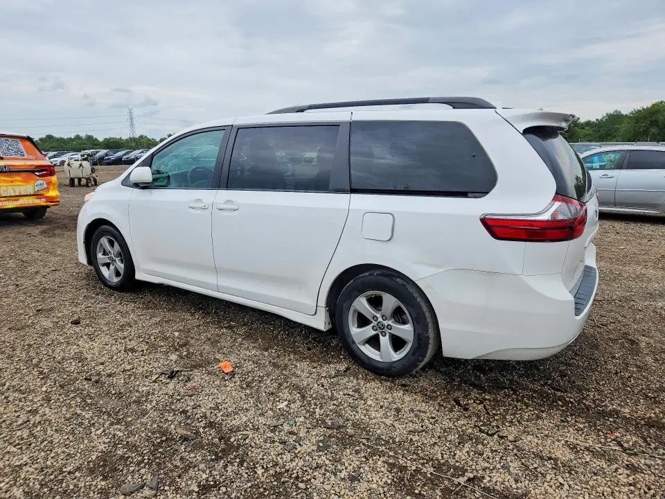 2020 TOYOTA SIENNA VIN 5TDKZ3DC3LS064605 фото 2