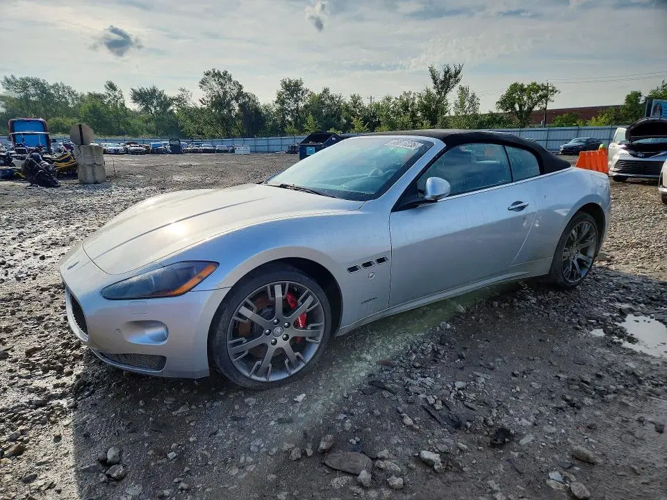 ZAM45KMA4B0057057 — 2011 Maserati Granturismo, Подтопление (Water/Flood), фото до ремонта