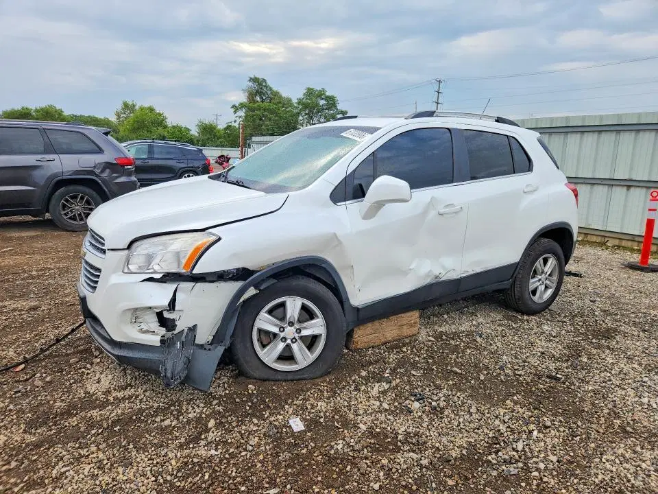 KL7CJPSB1GB552507 — 2016 Chevrolet TRAX, Front end (Front End), before-repair photos