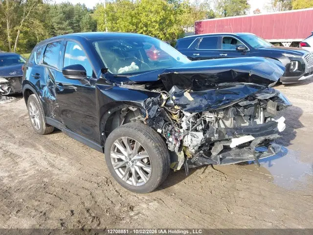 JM3KFBDM5M0119885 — 2021 Mazda CX-5 Grand Touring, Передняя часть (Front), фото до ремонта