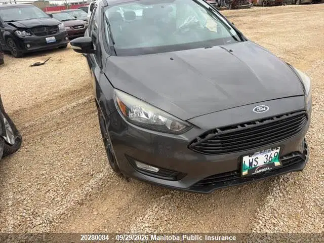 2015 Ford FOCUS SE VIN 1FADP3F20FL331908 фото 2