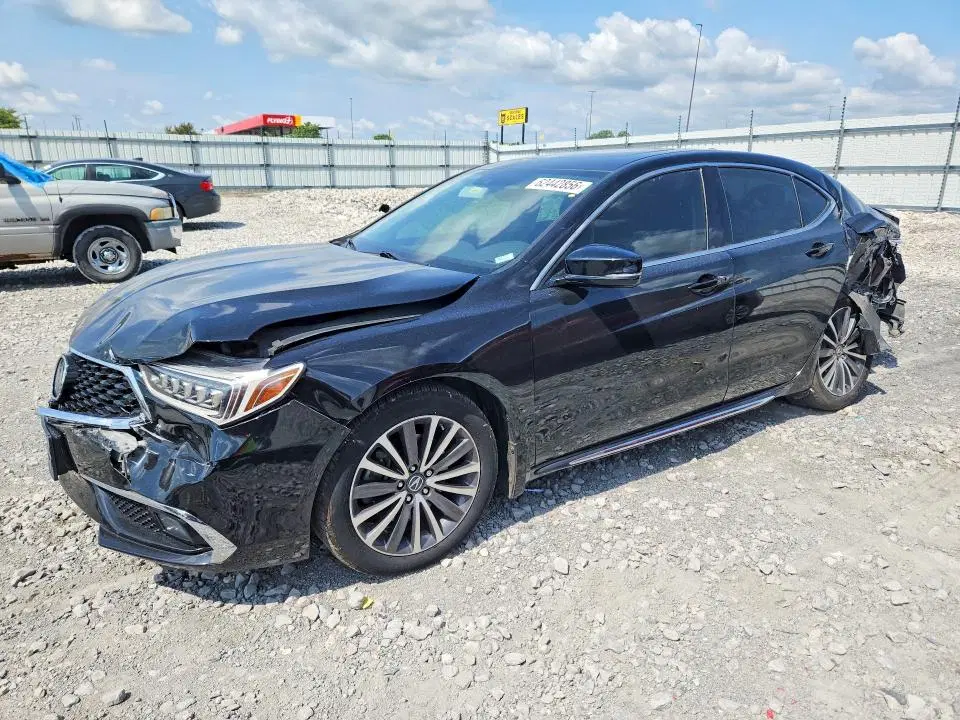 19UUB3F71JA001947 — 2018 Acura TLX, Задняя часть (Rear End), фото до ремонта