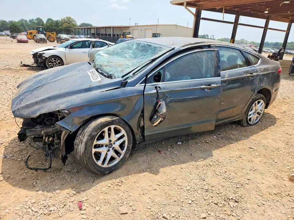 1FA6P0HD5G5104225 — 2016 Ford Fusion, Передняя часть (Front End), фото до ремонта