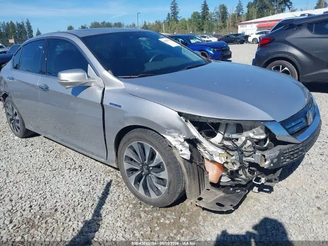 1HGCR6F79FA012937 — 2015 Honda Accord Hybrid Touring, Передняя и задняя части (Front & Rear), фото до ремонта
