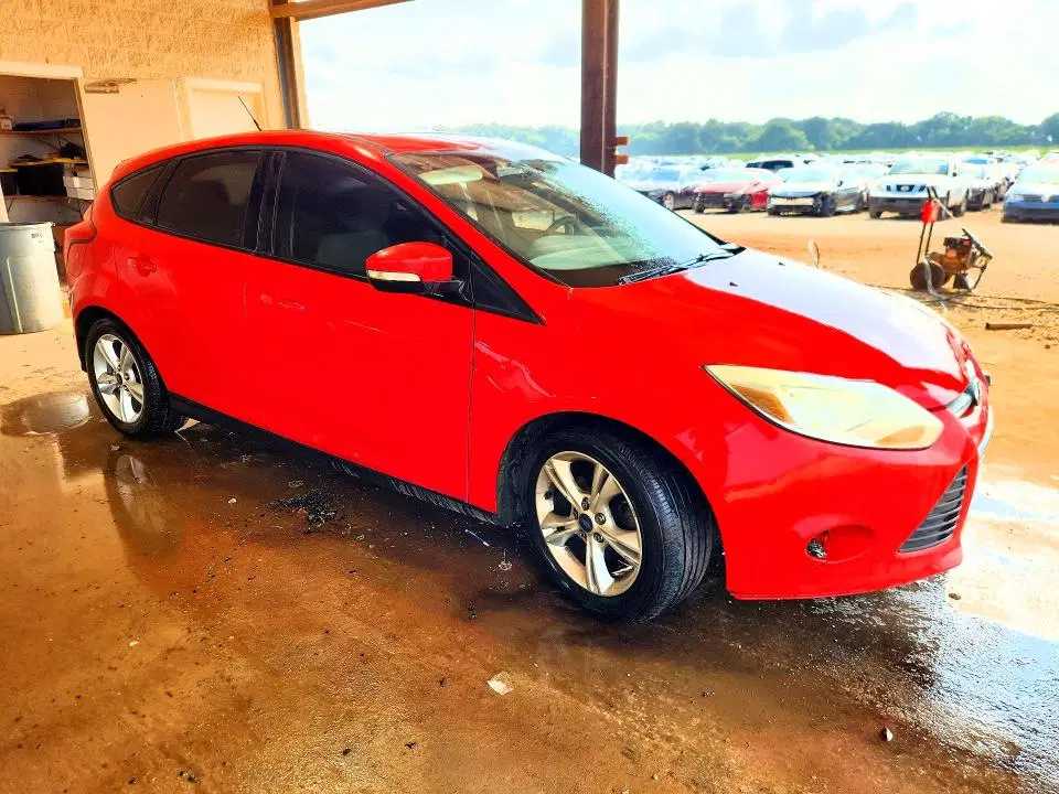 2014 FORD FOCUS VIN 1FADP3K20EL410001 фото 4