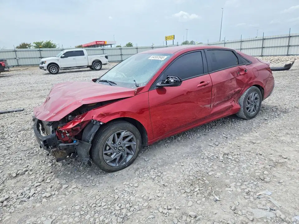KMHLM4DG2RU662910 — 2024 Hyundai Elantra, Передняя часть (Front End), фото до ремонта