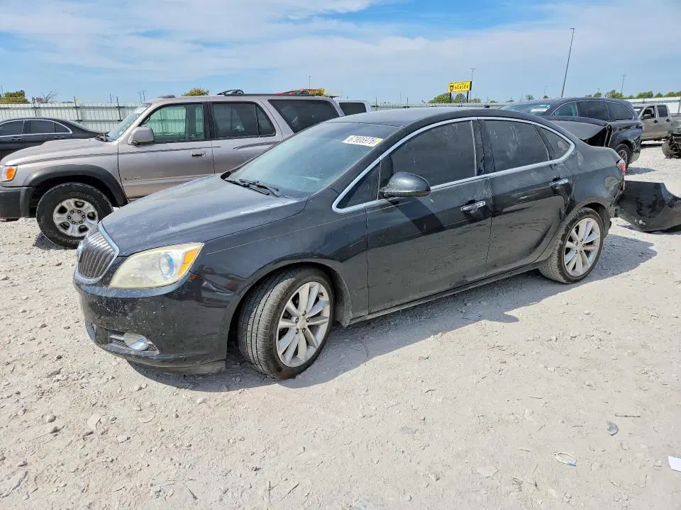 1G4PP5SKXD4184234 — 2013 Buick Verano, Rear end (Rear End), before-repair photos