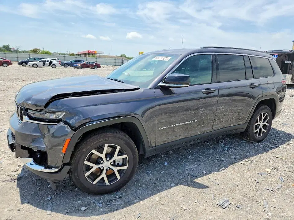 1C4RJKBG2S8755066 — 2025 Jeep Grand Cherokee, Front end (Front End), before-repair photos
