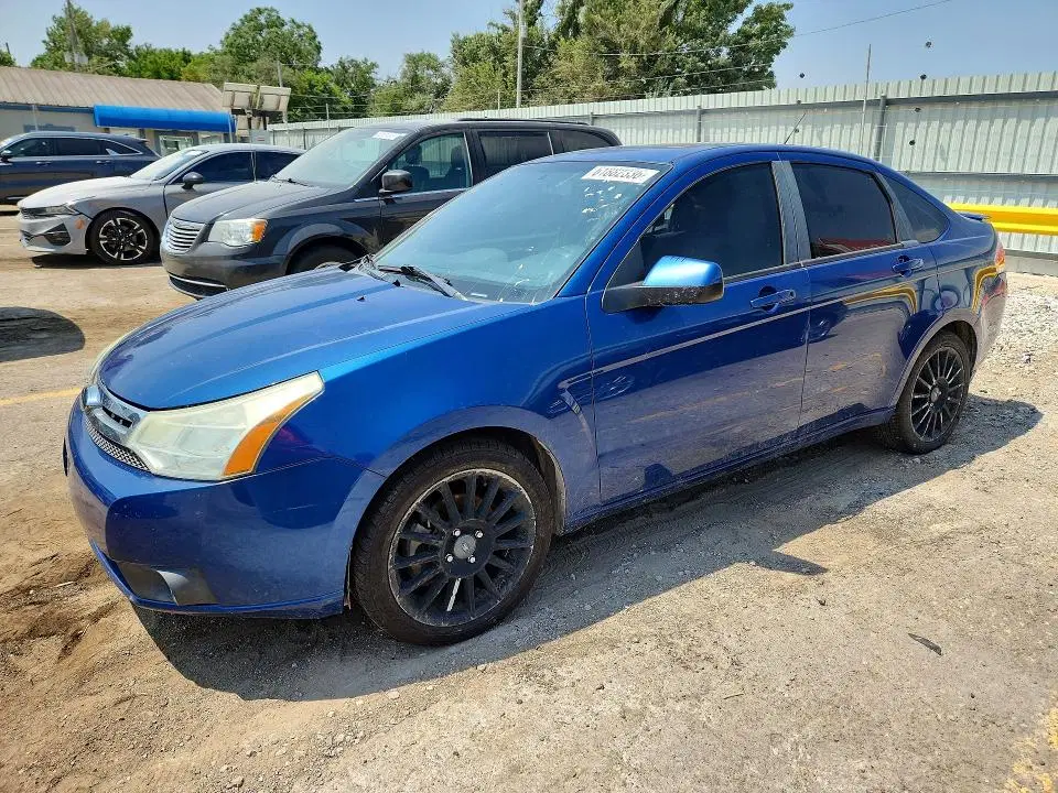 1FAHP36N99W221034 — 2009 Ford Focus, Боковая часть (Side), фото до ремонта