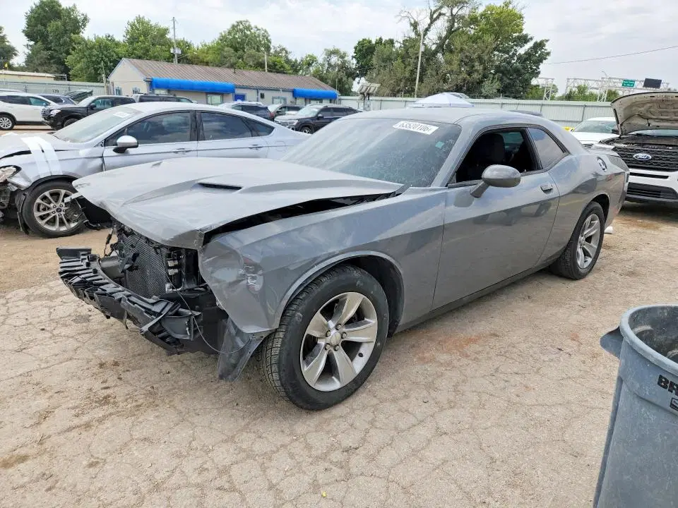 2C3CDZAG7KH587575 — 2019 Dodge Challenger, Передняя часть (Front End), фото до ремонта