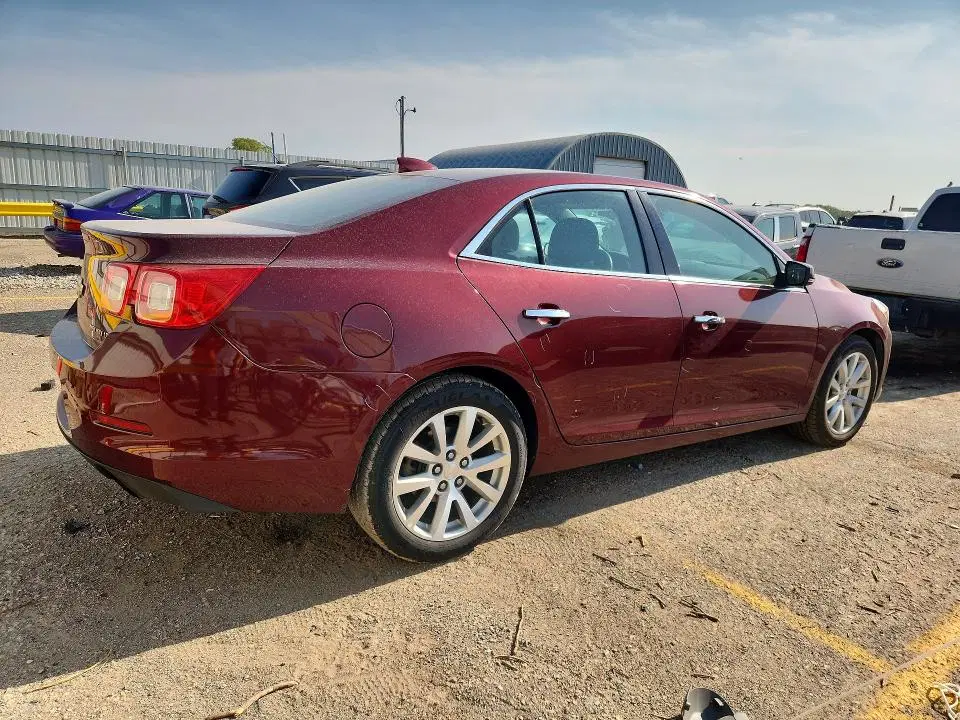 2015 CHEVROLET MALIBU VIN 1G11F5SLXFF169965 фото 2