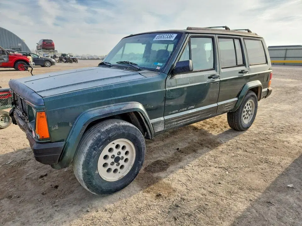 1J4FJ68S7TL336466 — 1996 Jeep Cherokee, Parte delantera (Front End), fotos antes de reparar