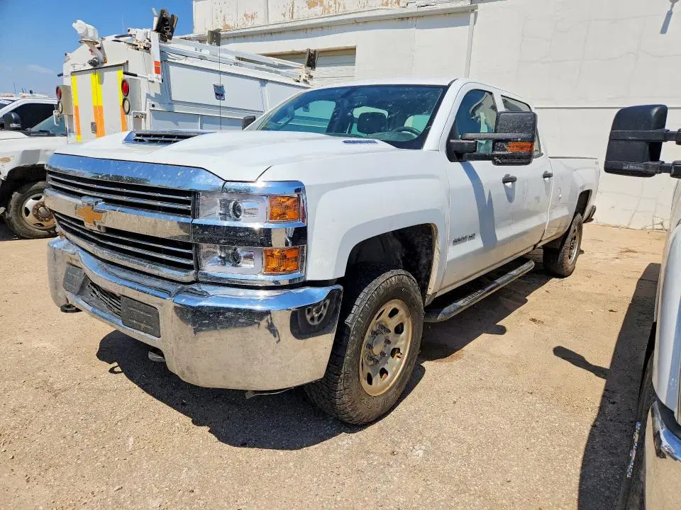 1GC4KYCYXJF219719 — 2018 Chevrolet Silverado, Передняя часть (Front End), фото до ремонта