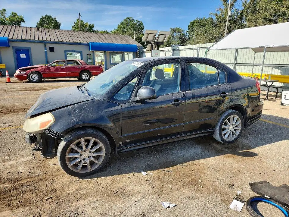 JS2YC417896200332 — 2009 Suzuki SX4, Передняя часть (Front End), фото до ремонта