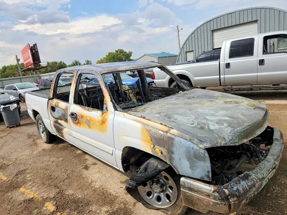 2006 CHEVROLET SILVERADO VIN 2GCEC13V061290506 фото 4