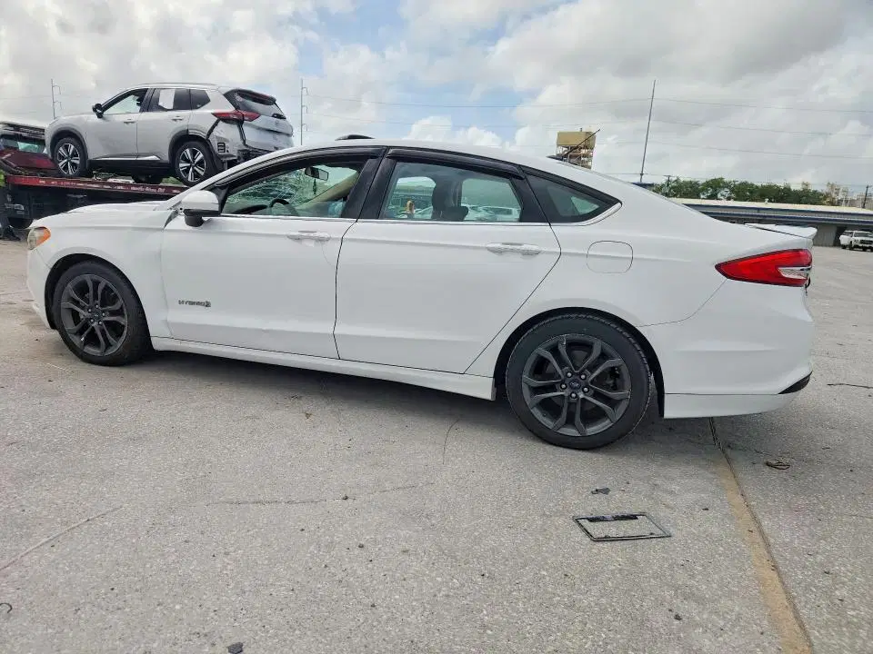 2018 FORD FUSION VIN 3FA6P0LU8JR116378 фото 3