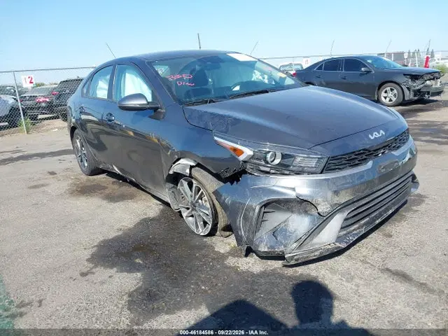 3KPF24AD8PE608654 — 2023 Kia Forte Lxs, Левый бок (Left Side), фото до ремонта