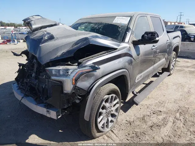 2024 Toyota Tundra 1794 Edition VIN 5TFMA5DB3RX208322 фото 2
