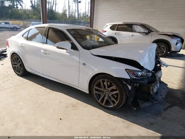 JTHBZ1D22K5035059 — 2019 Lexus IS 350, Передняя часть (Front End), фото до ремонта