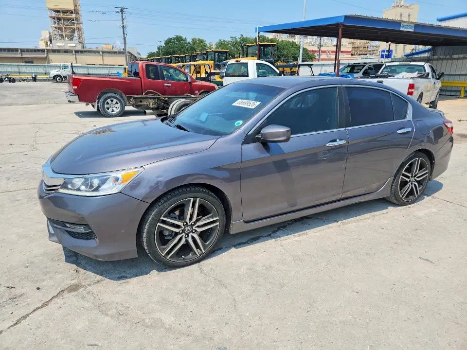 1HGCR2F54HA259843 — 2017 Honda Accord, Вандализм (Vandalism), фото до ремонта