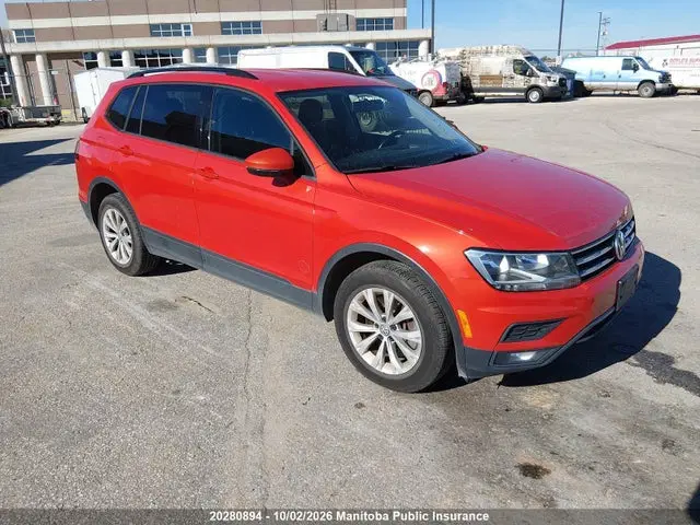 3VV0B7AX8JM036968 — 2018 Volkswagen Tiguan 2.0 Tsi, Град (Hail), фото до ремонта