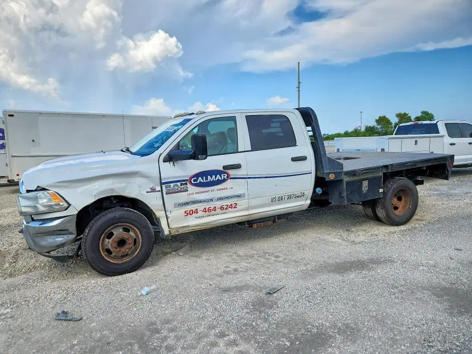 3C7WRSCL0EG317719 — 2014 RAM 3500, Передняя часть (Front End), фото до ремонта